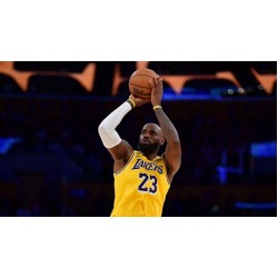 LeBron Jamesin paluu Cleveland Cavaliersiin merkitsisi hänen eläkkeelle jäämisseremoniansa alkua